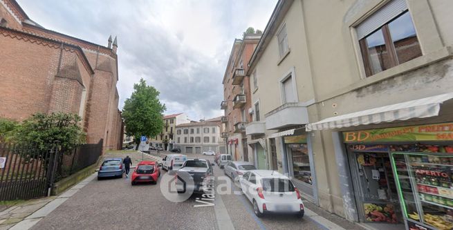 Appartamento in residenziale in Via Tommaso Grossi