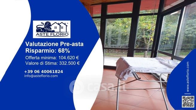 Villa in residenziale in Strada dai Ronchi ai Cunioli Alti 42