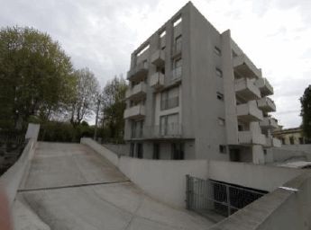 Casa indipendente in residenziale in Via Luigi Cadorna