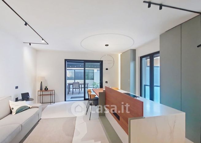 Appartamento in residenziale in Via Francesco Crispi