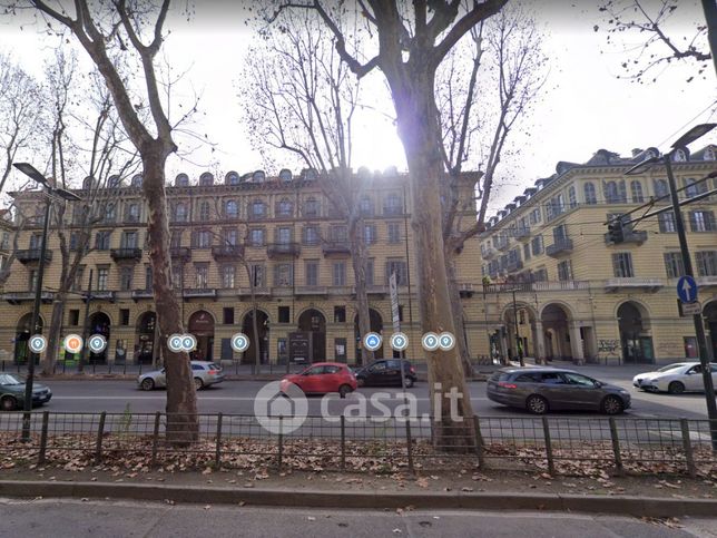 Box/posto auto in residenziale in Corso Vittorio Emanuele II 59