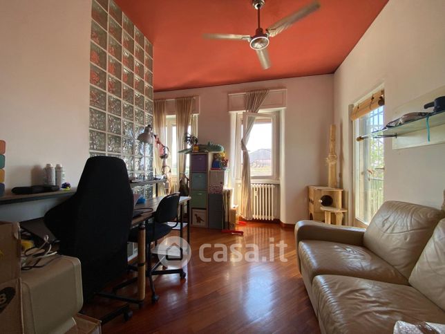 Appartamento in residenziale in Viale Giovanni da Cermenate 66