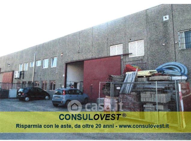Capannone in commerciale in Via C. R. Darwin 35