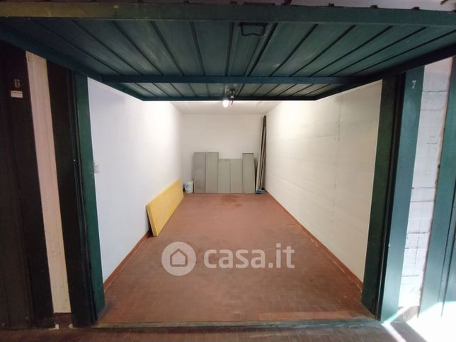 Garage/posto auto in residenziale in Via Martin Luther King 38