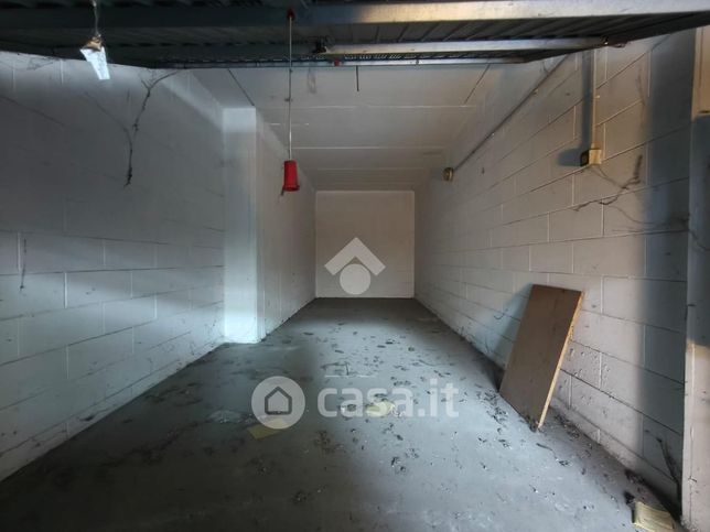 Box/posto auto in residenziale in Via Sarioletto