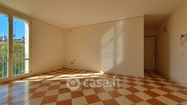Appartamento in residenziale in Piazza I Maggio