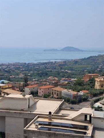 Villa in residenziale in