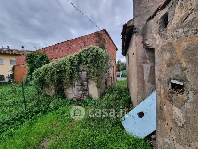 Terreno agricolo in commerciale in Via Maggiore di Oratoio 20