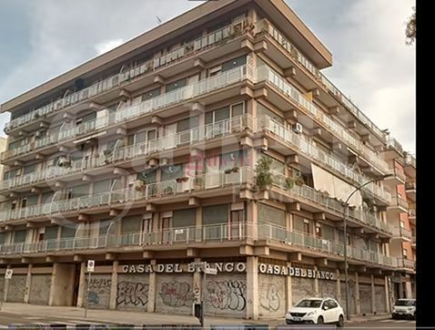 Appartamento in residenziale in Via Ludovico Ariosto 42