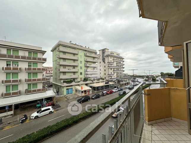 Appartamento in residenziale in Viale Mediterraneo 23