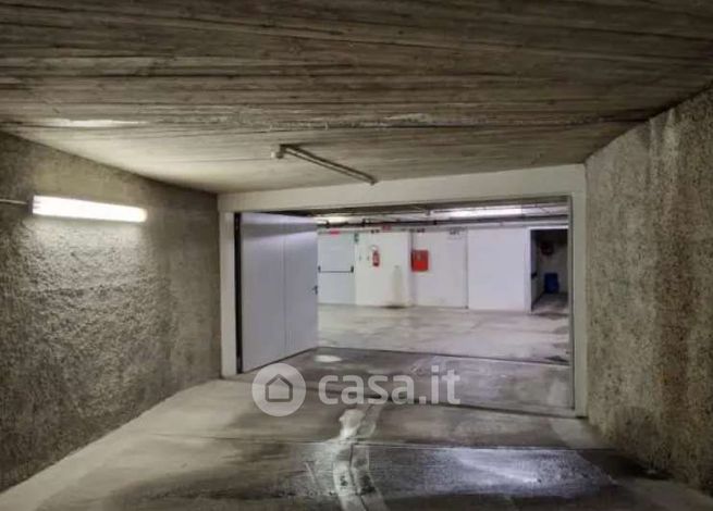 Box/posto auto in residenziale in Via Ginevrina da Fossano 17