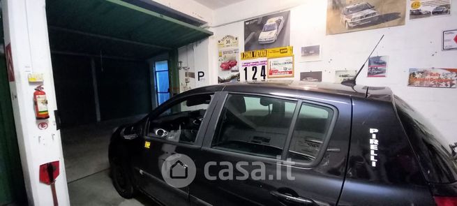 Garage/posto auto in residenziale in Via Castagneto SeiÃ 