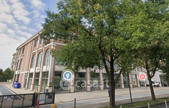 Ufficio in commerciale in Borgo Pietro Wuhrer 123