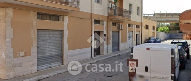 Garage/posto auto in residenziale in Via Filippo d'Angiò