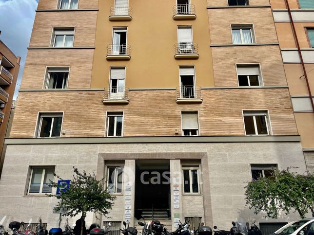 Ufficio in commerciale in Via Giuseppe Sacconi