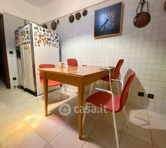 Appartamento in residenziale in Via Giusto Bolis