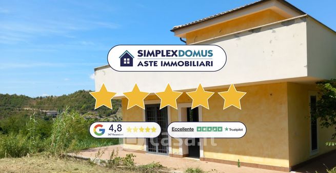Appartamento in residenziale in Via Franco Alfano