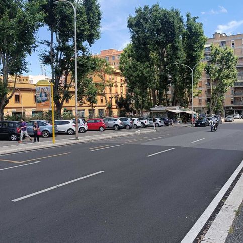 Garage/posto auto in residenziale in Piazza del Pigneto