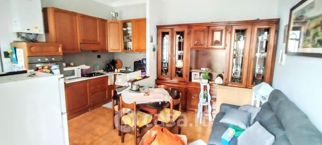Appartamento in residenziale in Via Fratelli Costa