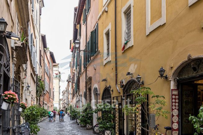 Appartamento in residenziale in Via dei Coronari