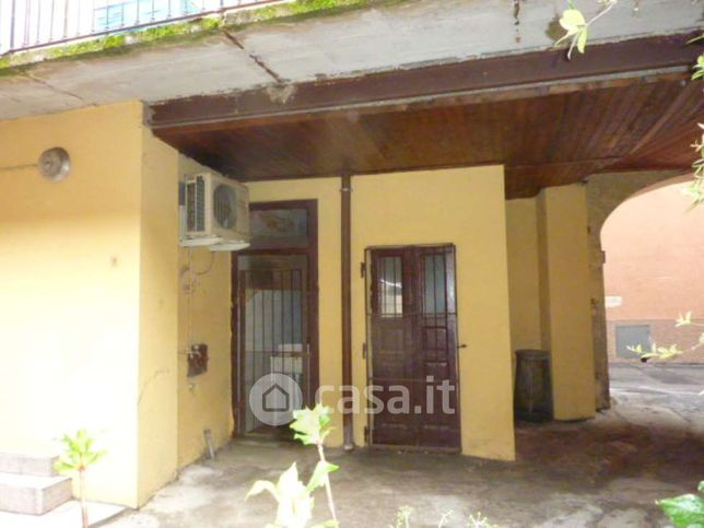 Casa bi/trifamiliare in residenziale in Via Chiuso