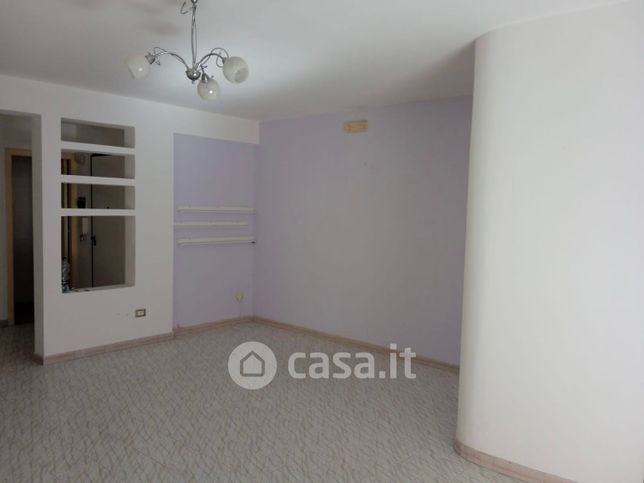 Appartamento in residenziale in zona mercato dei firi