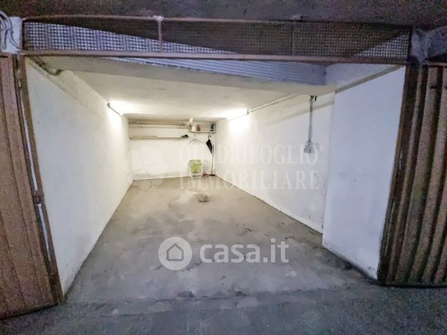 Garage/posto auto in residenziale in Via dei Traghetti 65