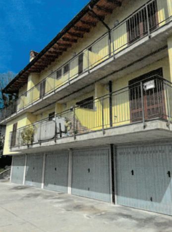 Appartamento in residenziale in Via Fratelli Gamba 12