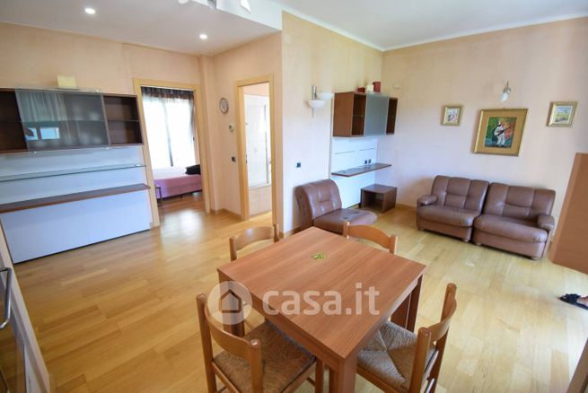 Appartamento in residenziale in Via Silvio Bonfante 17