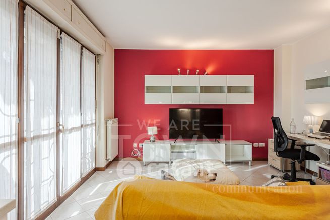 Appartamento in residenziale in Via Francesco Gonin 25  B