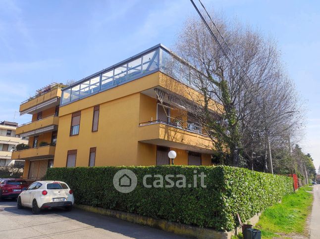 Appartamento in residenziale in Viale dei Tigli