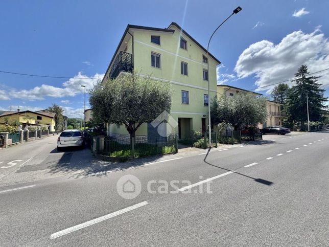 Appartamento in residenziale in Via Eugubina 54