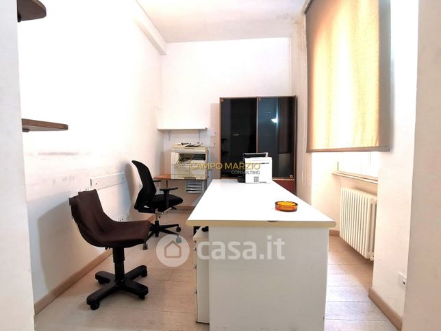 Ufficio in commerciale in Piazza Cola di Rienzo