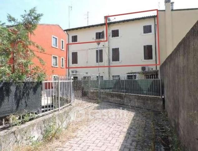 Ufficio in commerciale in Piazza Alcide De Gasperi 34