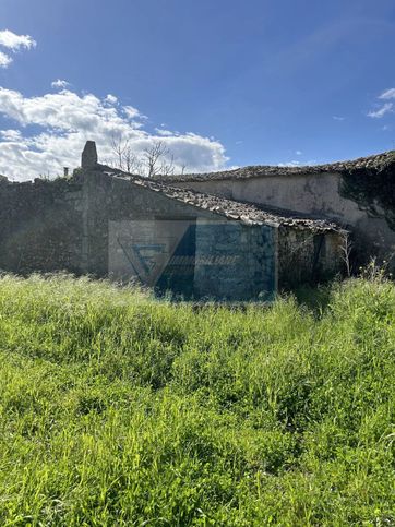 Terreno agricolo in commerciale in Via G. A. Borgese