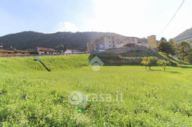 Terreno edificabile in residenziale in Via Case Nuove