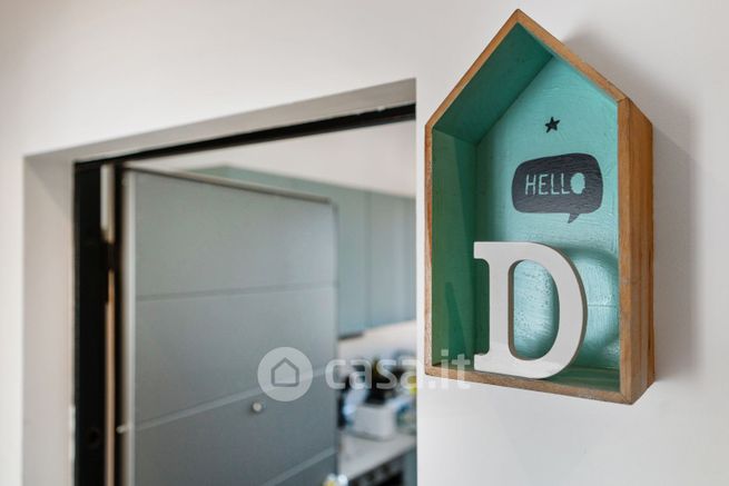 Attivitã /licenza (con o senza mura) in commerciale in Via Costantino Baroni 195