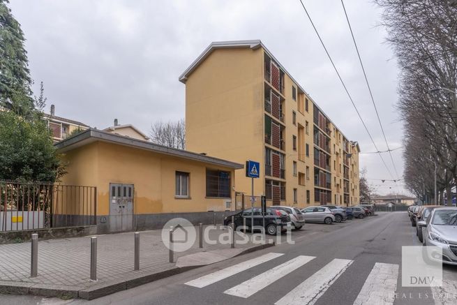 Appartamento in residenziale in Viale Omero 19