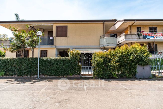 Appartamento in residenziale in Via Simone Neri