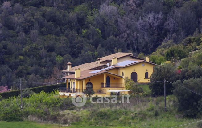 Villa in residenziale in Località Montarana