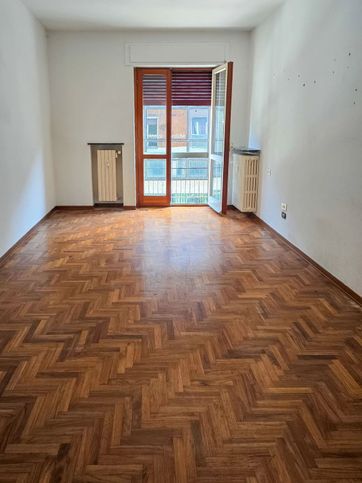 Appartamento in residenziale in Via Clateo Castellini