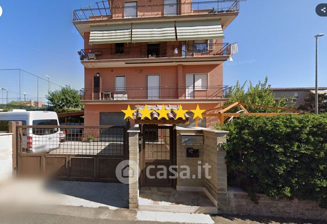 Appartamento in residenziale in Via Agnosine