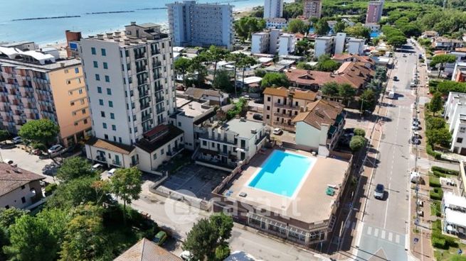 Appartamento in residenziale in Via Bernina 4