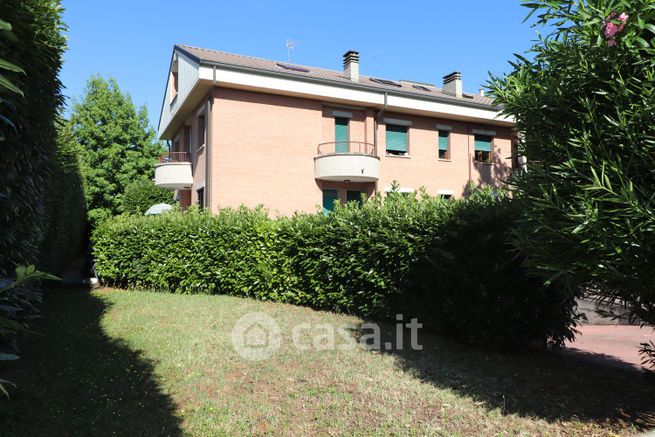 Appartamento in residenziale in Via F. Parri