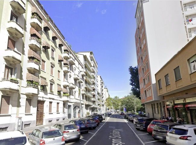 Appartamento in residenziale in Via Vespri Siciliani 4