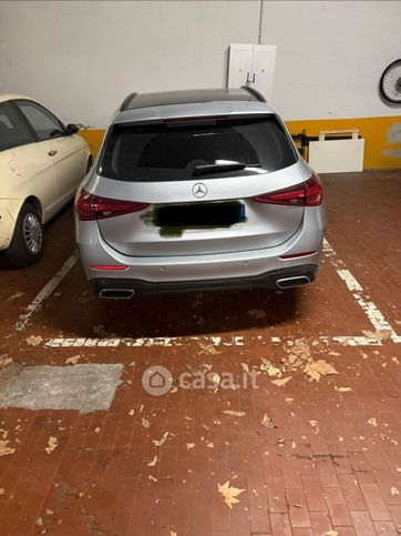 Box/posto auto in residenziale in Viale Corsica