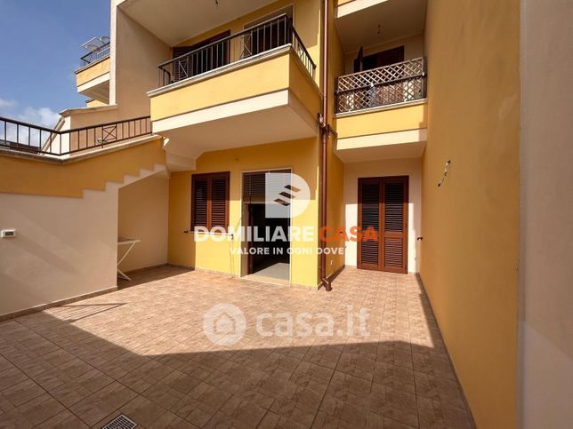 Casa bi/trifamiliare in residenziale in Via Giuseppe Aprile 9