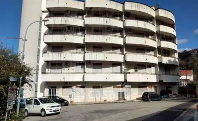 Appartamento in residenziale in San Gregorio 81
