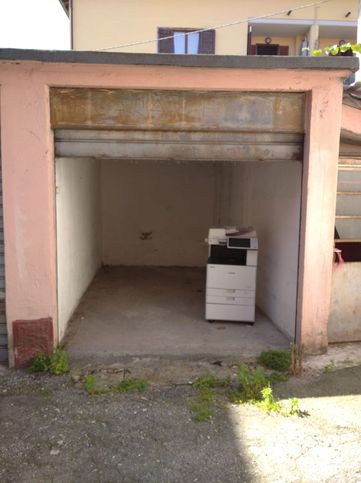 Garage/posto auto in residenziale in Via borgonovo