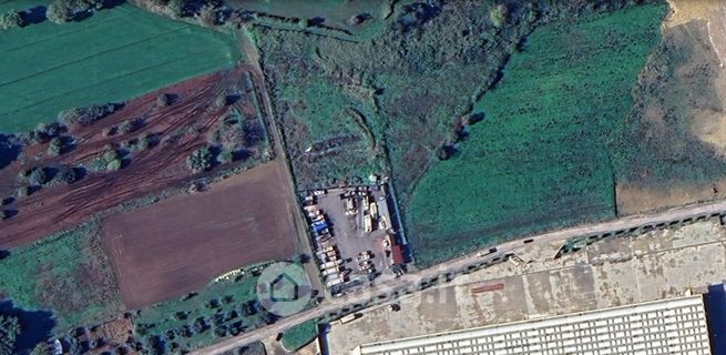 Terreno agricolo in commerciale in Via Dieta Mediterranea